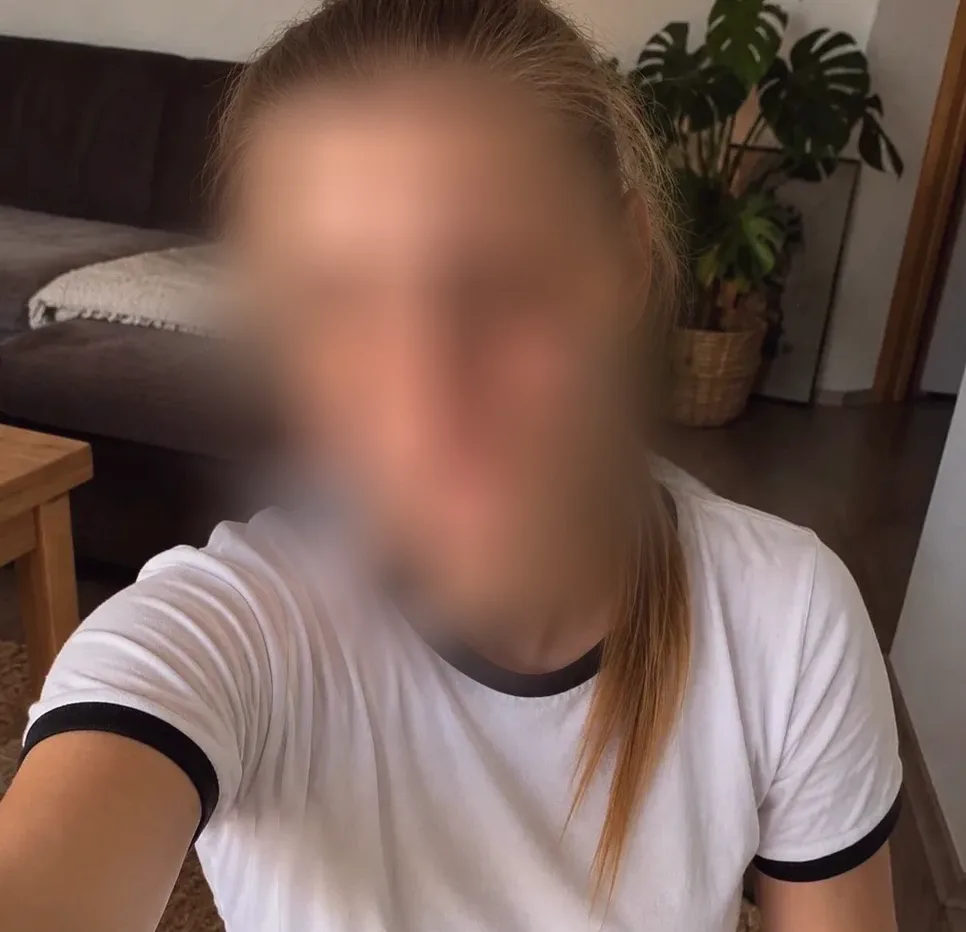Tess, 21